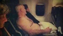 Los malos hábitos de pasajeros de avión quedan al descubierto