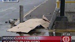 Motocilista muere al estrellarse contra un poste
