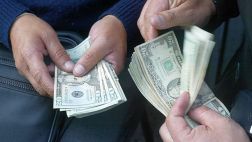 El dólar bajó a S/.2,871 tras intervención cambiaria del BCR