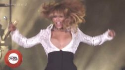 Beyoncé tuvo problemas con su vestuario durante show en NY
