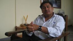 Candidato que busca tercera reelección seguida sigue en carrera