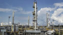 Pluspetrol acuerda comprar petrolera Apco por US$427 millones