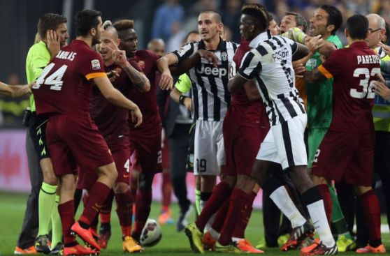 Juventus vs. Roma: partidazo que tuvo goles, penales y golpes