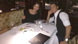Cristiano celebró 'hat trick' con cena junto a Irina Shayk