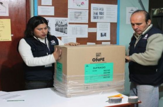 Ica: electores agreden e impiden salida de miembros de la ODPE