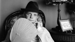 Hallan cuentos y poemas inéditos de Truman Capote adolescente