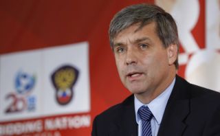 Chileno Mayne-Nicholls considera postular a presidencia de FIFA