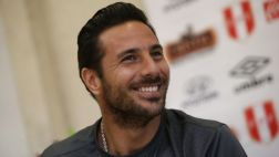 Pizarro sugiere que sí aceptaría ser suplente en la selección