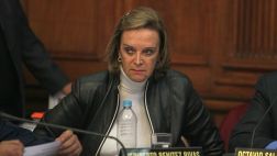 Luisa María Cuculiza: "En el PPC se pelean como carniceros"