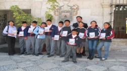 Arequipa: escolares publican libro de tradiciones de su pueblo