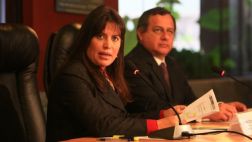 León debe pedir que levanten secreto de sus comunicaciones