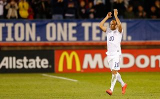 Donovan se despidió de EE.UU con empate 1-1 ante Ecuador