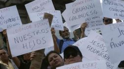 "Policías y criminales operan juntos en México"