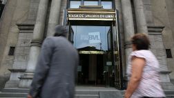 Dólar trepa a S/.2,911 pero la BVL cae al inicio de sesión