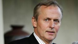 John Grisham se disculpa tras hablar sobre pornografía infantil