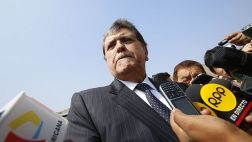 La fiscalía investiga a Alan García por sus grados académicos