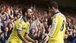 Chelsea mantiene el liderato con golazos de Oscar y Fábregas