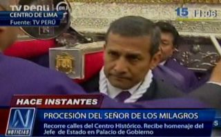 Ollanta Humala rindió honores a imagen de Señor de los Milagros