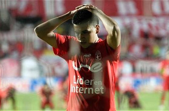 Colombiano perdió todo por el alcohol y ahora pide jugar gratis