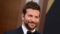 Bradley Cooper dará vida al hombre elefante en Broadway