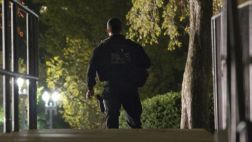 EE.UU.: Otra vez un sujeto salta la reja de la Casa Blanca
