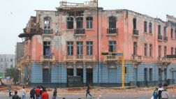 Incendio en Plaza Dos de Mayo: casona no será derrumbada