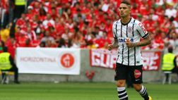 Le redujeron sanción de tres fechas a Paolo Guerrero en Brasil