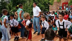 Ollanta Humala inauguró sistema de huaros y bailó tirolés