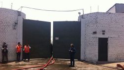 Callao: incendio en fábrica textil fue controlado por bomberos