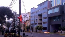 Lince: con bombas molotov quisieron evitar desalojo de edificio