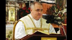 Sacerdote pederasta se ahorcó en sacristía tras confesar abuso