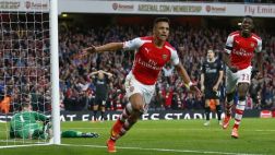 Arsenal goleó 3-0 al Burnley con doblete de Alexis Sánchez