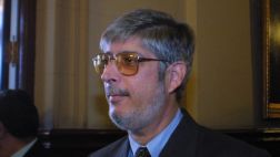 Ex vicepresidente del BCR pide a Julio Velarde bajarse sueldo