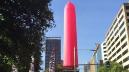 Condón de 18 metros concientizará a australianos sobre el VIH