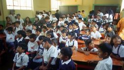 Iglesia pide que no cancelen los cursos de religión en colegios