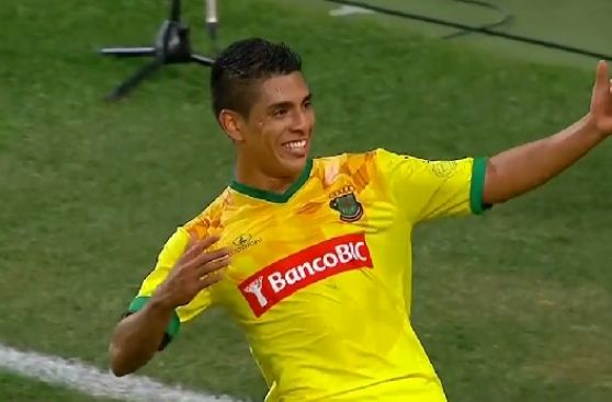 Paolo Hurtado anotó para el Pacos ante Sporting de Carrillo