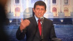 Victor Isla le pide a Belaunde Lossio que se ponga a derecho