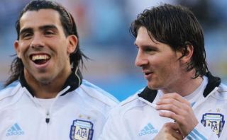 Tevez sobre Messi: "Siempre tengo ganas de jugar con el mejor"