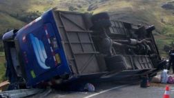 Pasco: aumentan a diez los muertos tras accidente de bus