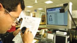 ONPE: 286 beneficiarios del SIS aportaron a campaña electoral
