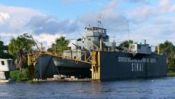 Fiscalía investiga muerte de siete marinos en Iquitos