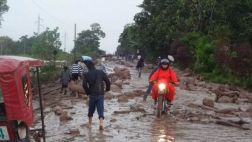 Moyobamba: Empezó a llegar ayuda a zona afectada por huaico