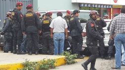 Capturan a 12 miembros de una banda de extorsionadores