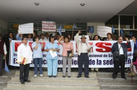 Trabajadores de Hospital del Niño acatarán paro el martes 18