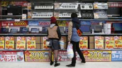 Japón cae inesperadamente en la recesión tras retroceso del PBI