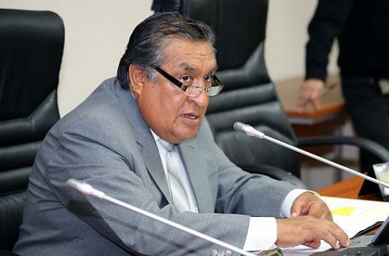 Congresista Neyra ofreció dinero para evitar a la justicia