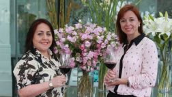 Presentan guía sobre la oferta de vinos del mundo en el Perú