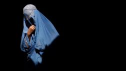 Sexo sin matrimonio es castigado con latigazos en Afganistán