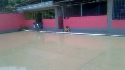 Colegio que se inunda por lluvias es inhabitable desde el 2012