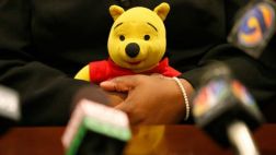 Polonia: Pueblo veta a Winnie Pooh por su "dudosa sexualidad"